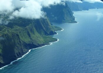Least Touristy Island in Hawaii